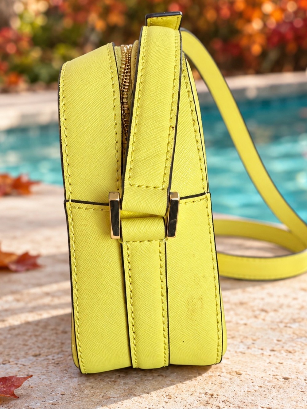 kate spade bright yellow crossbody bag - Picture 2 of 4